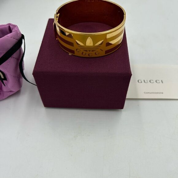 Women’s Gucci X Adidas gold cuff bracelet made in Italy - Picture 10 of 10